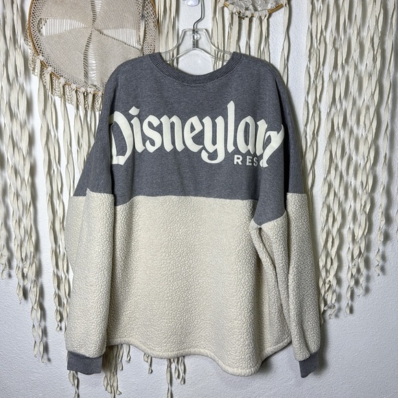 Spirit Jersey | Disneyland Resort Gray Sweatshirt and Sherpa Fleece Combo XXL - Picture 6 of 10